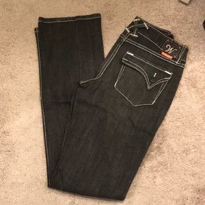 WORN JEANS. Stretch. Size 2/26